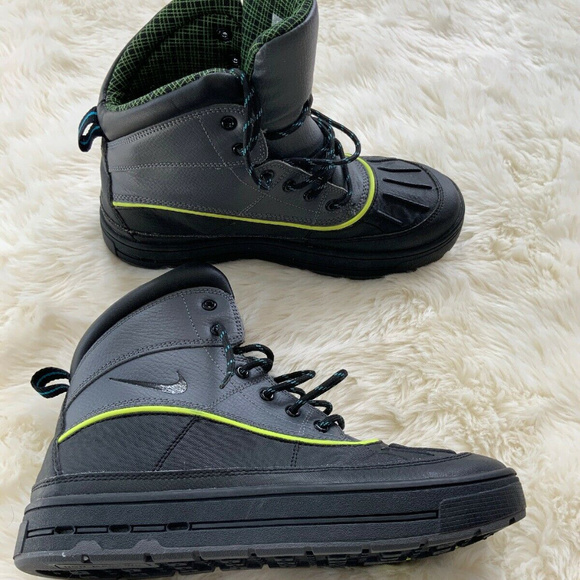 gray nike acg boots